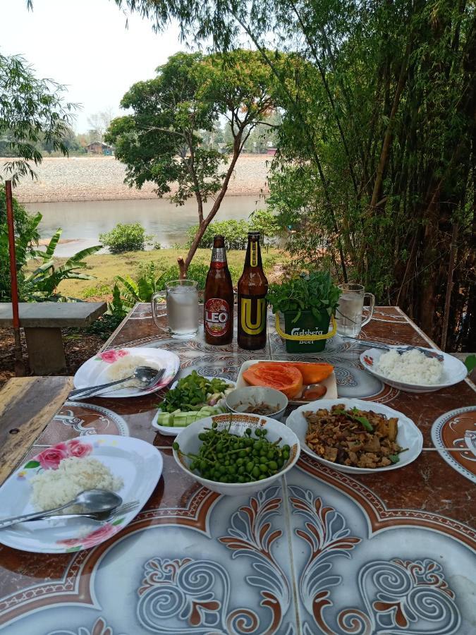 เฮือนน้ำน่าน House By The River Nan Uttaradit Εξωτερικό φωτογραφία