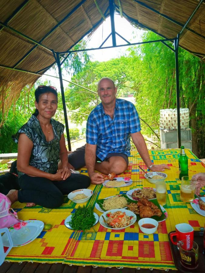 เฮือนน้ำน่าน House By The River Nan Uttaradit Εξωτερικό φωτογραφία